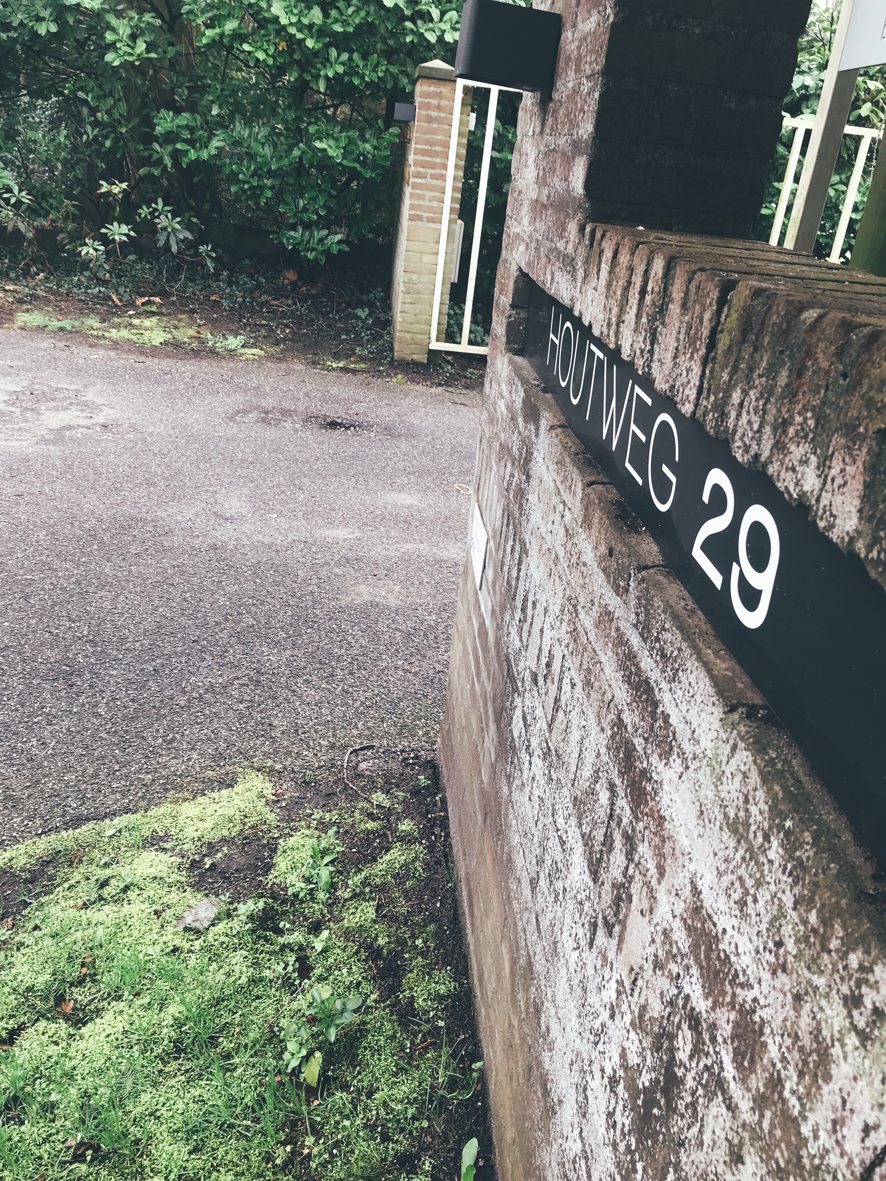 Entree Villa Houtweg - Laren - VSCO Cam
